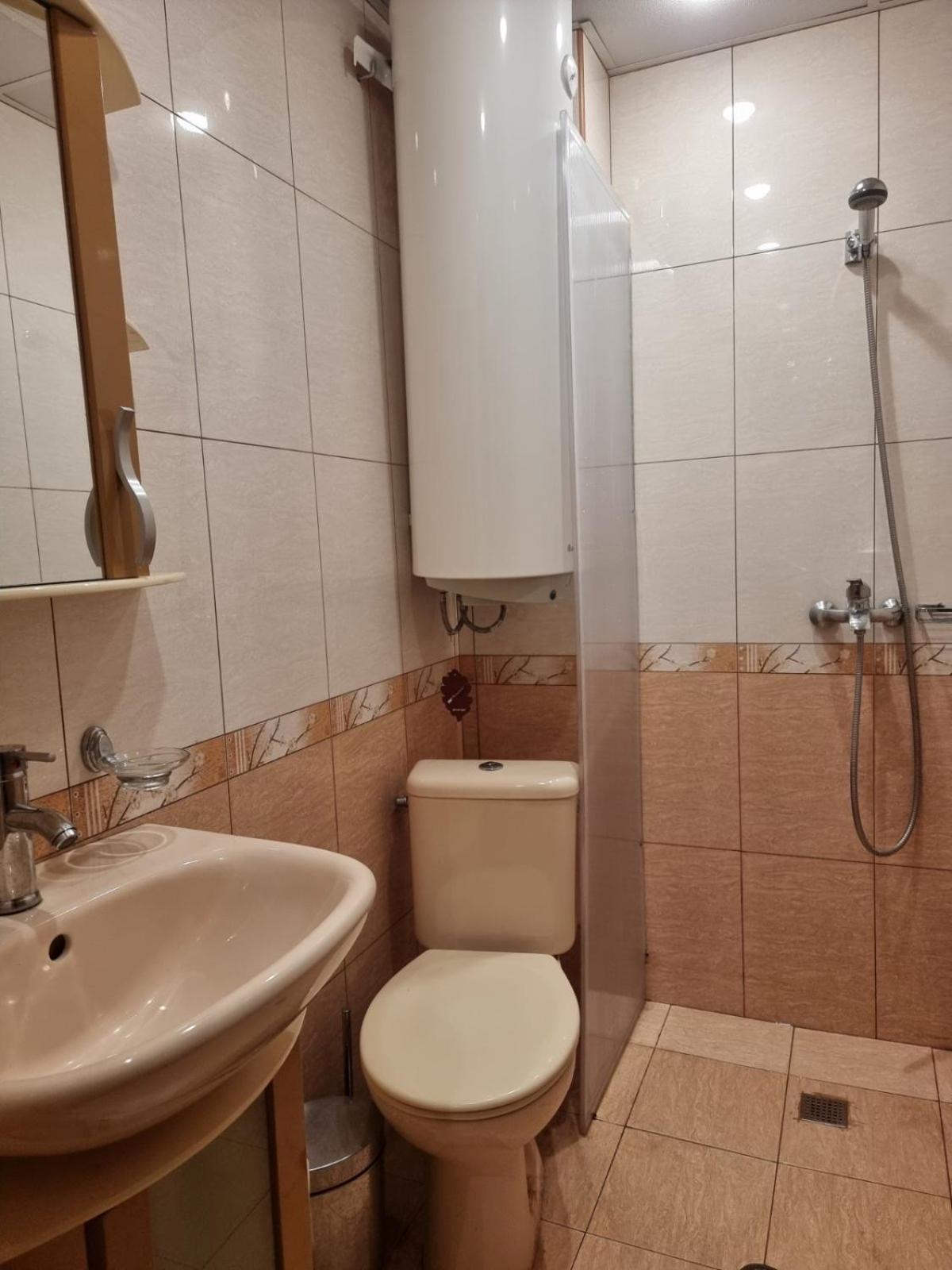 Апартамент Ломбарди Varna Buitenkant foto